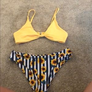 Yellow daisy bathing suit